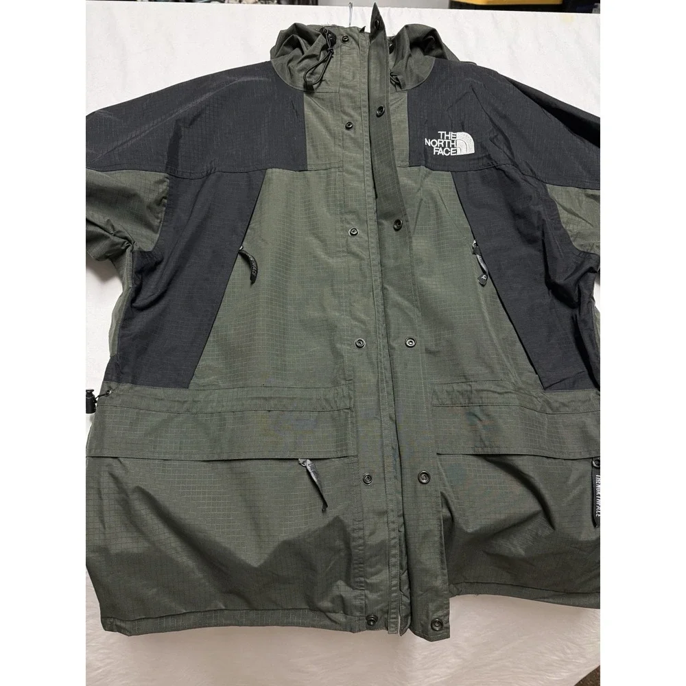 vintage North Face Mountain Jacket Gore Tex Size large excellent condition shell